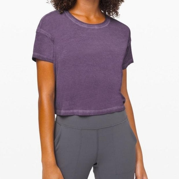 Lululemon Cates tee Fade - Picture 1 of 4